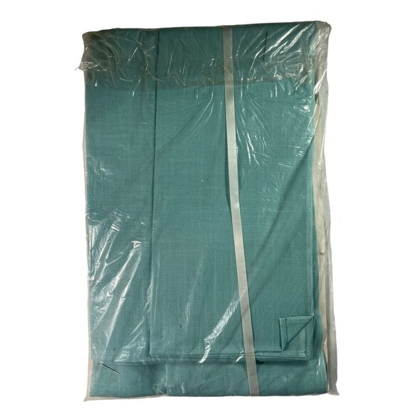 Vintage Majestic BLOSSOM Tablecloth & 4 Napkin Set Cottage Blue Flowers 52"x70" - Picture 4 of 5